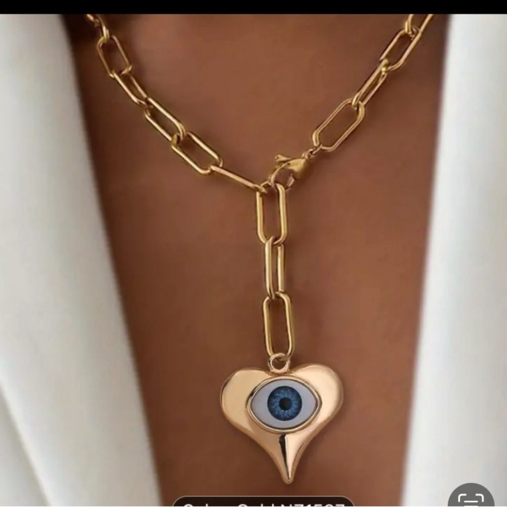 Evil eye heart shape Gold elegant necklace